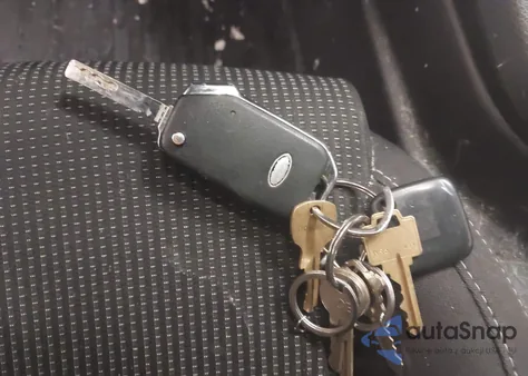 2021 Kia Forte Lxs z USA, uszkodzony, nr VIN 3KPF24AD4ME393253